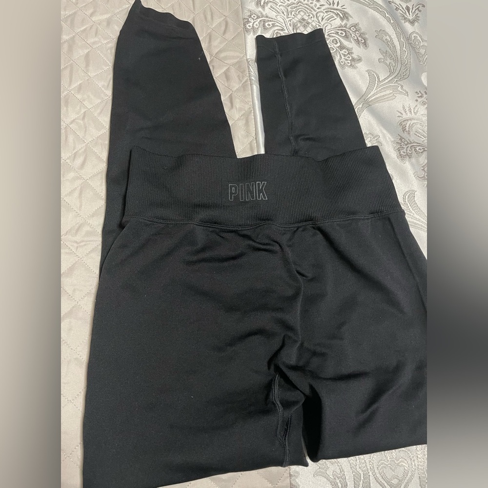 PINK activewear leggings